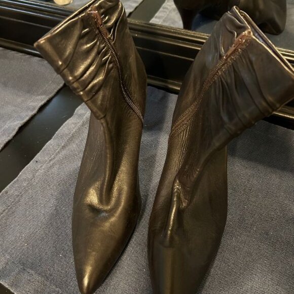 Sudini Shoes - Sudini Leather Bootie US Women's Size 10.5W with 3 1/2" Heel